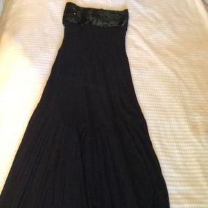 Vestido largo strapless Negro